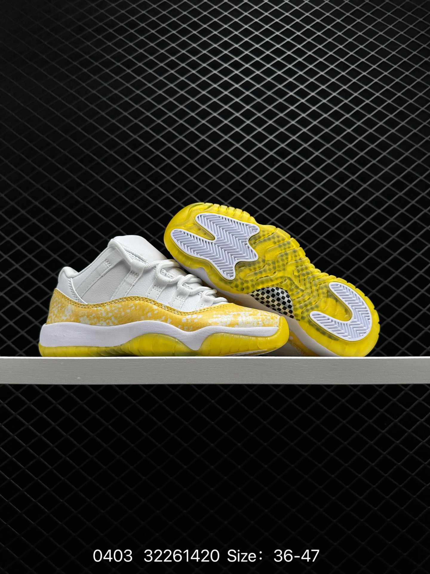 Air Jordan 11 Retro Low 